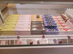 -好利来(南京路一店)