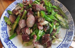Spicy Pepper and Sausage