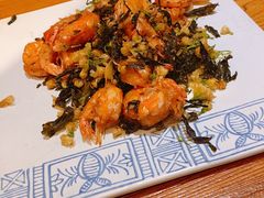 普洱茶香酥虾-云海肴·汽锅鸡·云南代表菜(天津国金汇店)