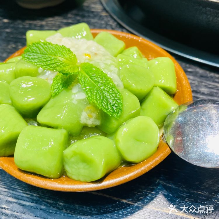 等了三个小时吃上的火锅