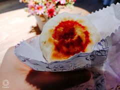 蛋黄肉松月饼-长发西饼(临顿路店)