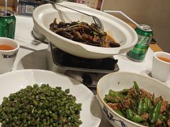 -饭橘汉江码头·乡野土菜馆(静安路店)