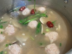 -黄泥岗·地道湖北菜(奥特莱斯店)