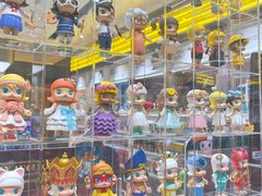 -泡泡玛特POPMART(世豪广场店)