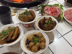 -扎起市井老火锅(乐山总店)