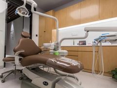 -齐玉齿科JADENTAL