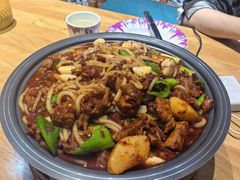 大盘鸡米粉-禾田烤包子·新疆菜(人民电影院店)
