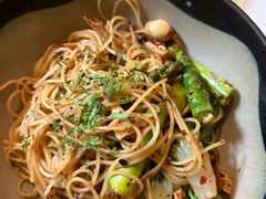 -植物园哈利亚餐厅