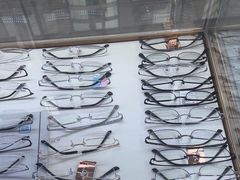-三叶眼镜城·好视力眼镜店
