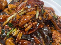 特色四大荤浇头-明呈黄鱼面馆(斜土路店)