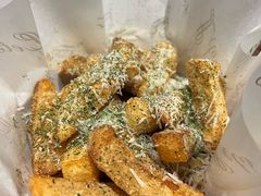 -Let'sBURGERplus·非常创意汉堡(三里屯店)