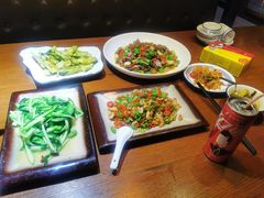 -宣威山野人家·云南菜·菌火锅(金碧店)