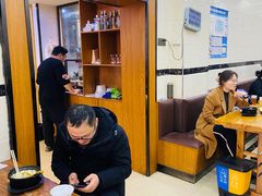 -白卫东白记砂锅(管城街店)