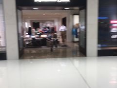 -Massimo Dutti(合生汇店)
