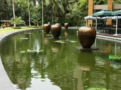 -三亚湾海居铂尔曼度假酒店