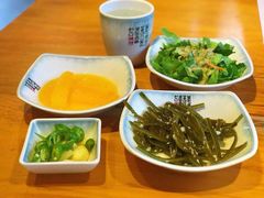 -唯成•韩国炭火烤肉 유성고기