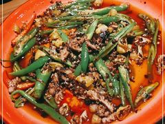 -半步颠小酒馆(繁花中心)