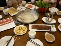 -重庆小天鹅火锅(长清店)