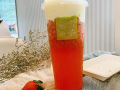 -奈雪的茶(大连新玛特店)