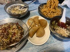 -白翔甜食店