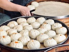 -李与白包子铺(桐梓林店)