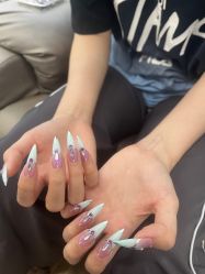 -斯馨·健康美甲美睫