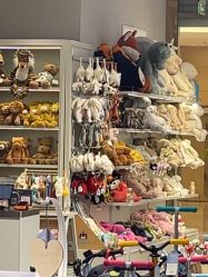 -国际蓝孩(万象城店)