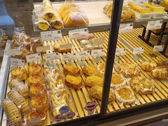 -顶东面包花园·生日蛋糕(世博店)