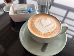 -亚龙湾喜来登·美景台大堂吧