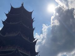 -龙华寺