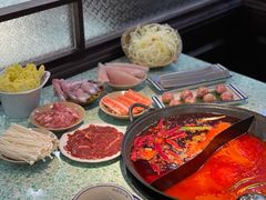 -鸿姐老火锅(疁城新天地店)
