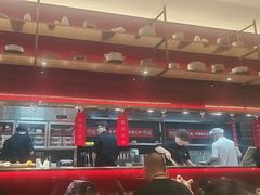 -顺溜·手工刀削面·黑金店(铜锣湾店)