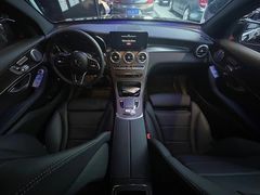 -上海星瀚奔驰4S店(红柳路店)