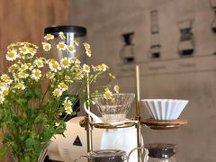 -ZING COFFEE 镜咖啡