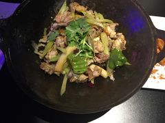 -西街夜油条·麻团包乌饭