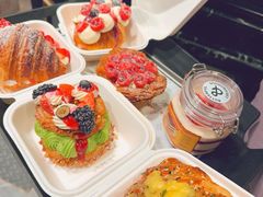 -BUTTERFUL&CREAMOROUS 黄油与面包(三里屯太古里店)