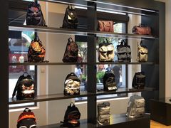 -GIVENCHY(比斯特苏州购物村店)
