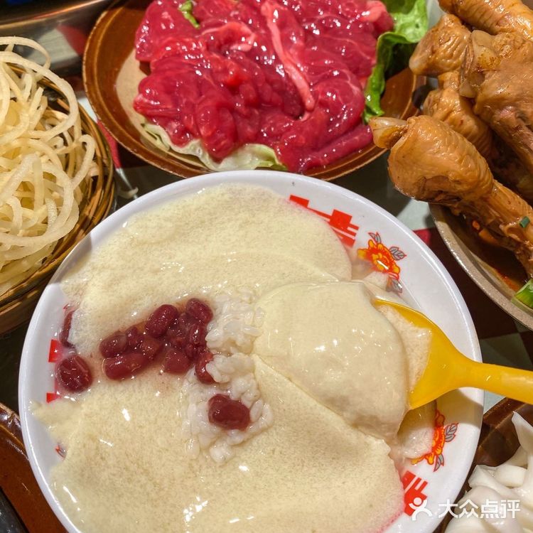 重庆📍藏在观音桥的地道社区老火锅‼️好吃不贵