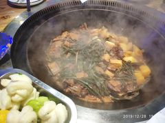 -山河屯铁锅炖(哈西站店)