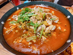 -先启半步颠小酒馆(虹桥龙湖天街店)