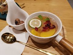 银耳桃桃-炖物24章·顺时轻养茶(黄龙店)