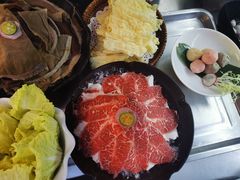 -马家斑.鲜鱼火锅(松湖万科店)