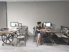 -经典婚纱摄影美学馆·私人定制