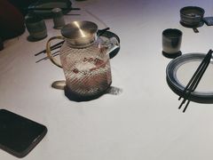 -八府香鸭·啫啫煲(华山路店)