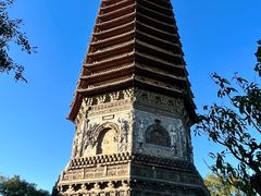 -玲珑塔公园