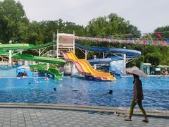 -青年湖公园水上世界