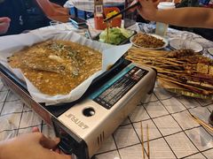 -顶峰夜宴·龙虾烧烤大排档(九江学院店)