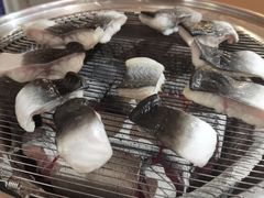 -围炉肉舍•炭烤活鳗•丹东海鲜烤肉(步行街店)