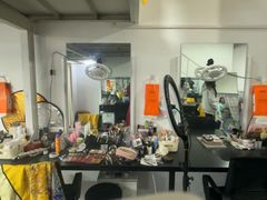 -魔法日记三坑cosplay换装自拍体验馆