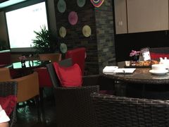 -上海锦江汤臣洲际大酒店柒酒廊